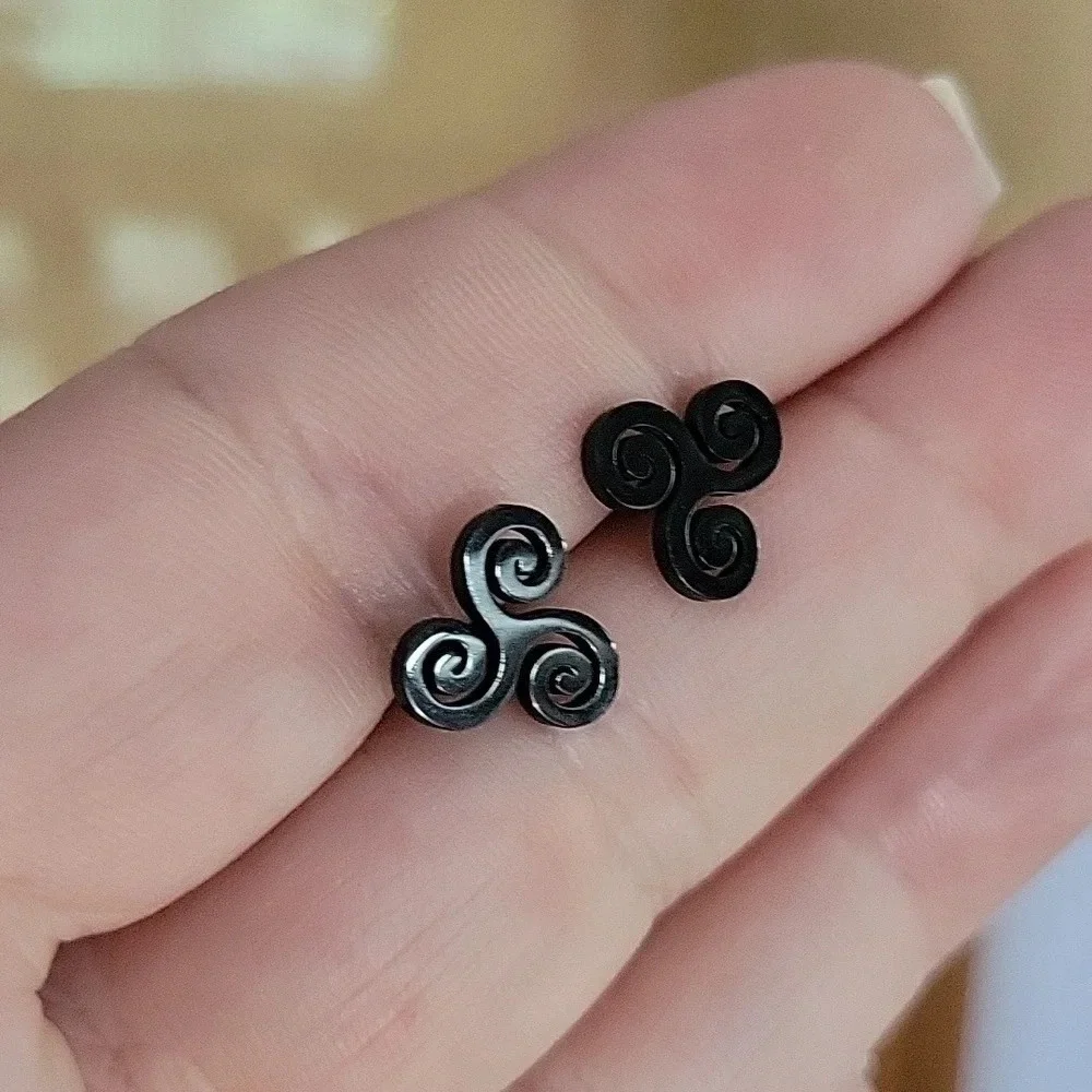 🔥LAST PAIR🔥 Celtic Triskele Stud Earrings, choice of color